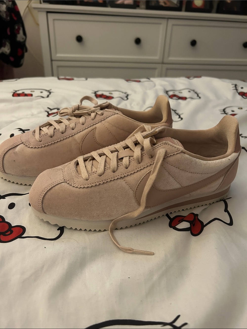Nike Suede Sneakers - Blush Beige